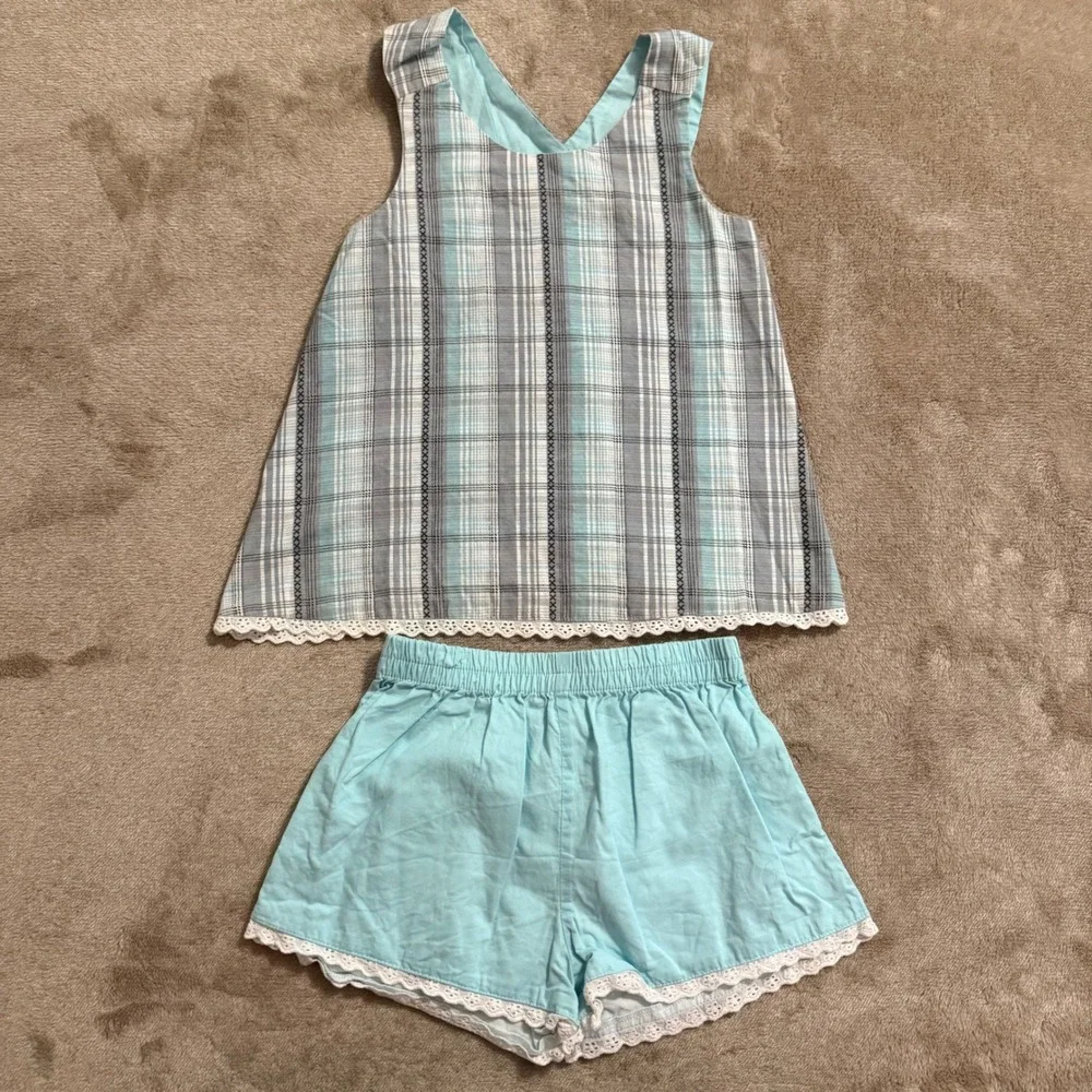 Well Dressed Wolf Girls Aqua Plaid Cross Back Top and Shorts Set 4T Eyelet Lace